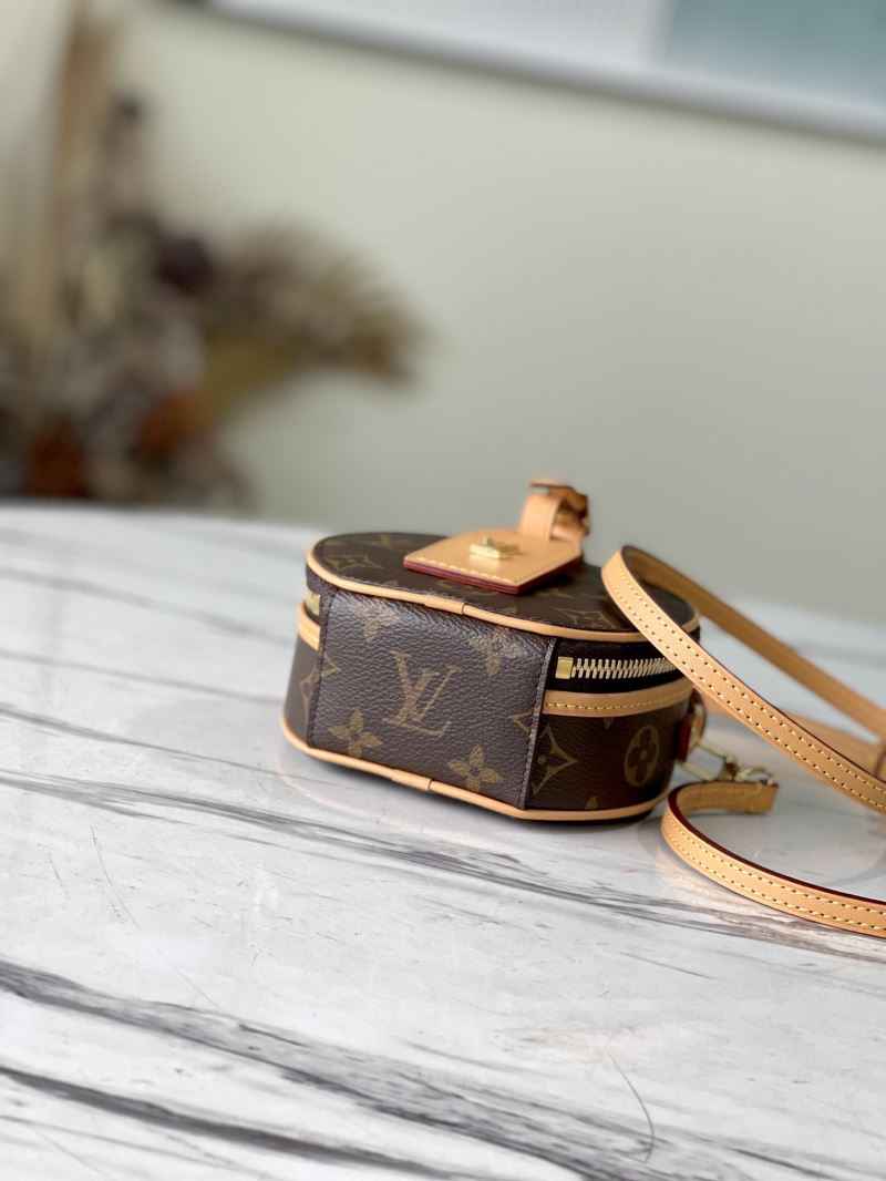 Louis Vuitton Round Bags